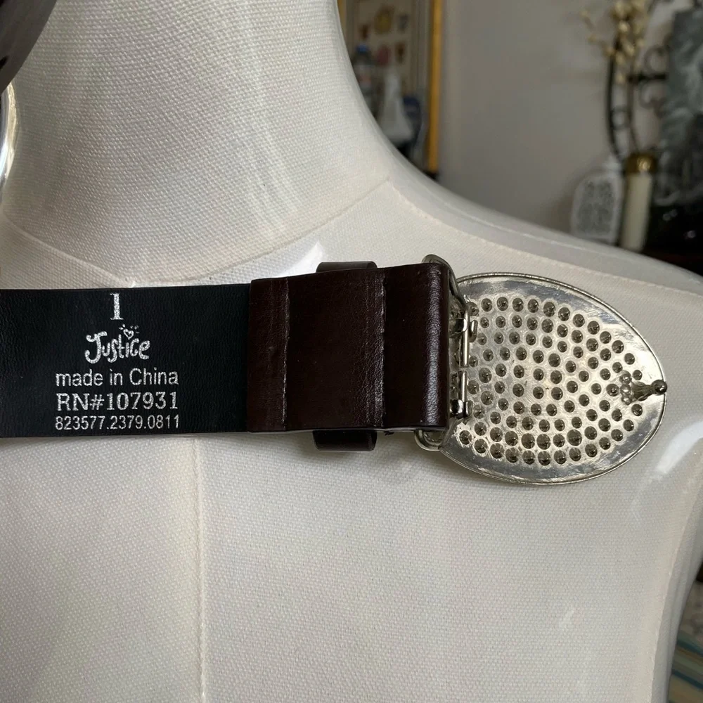 NEW WITHOUT TAGS Justice Brown & Rhinestone Belt Size 1 (28” W)